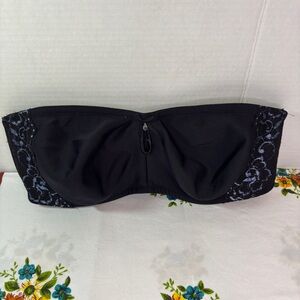 Curvation 38D Women’s Elegant Black Lace Strapless Bra Floral Lace Blue Detail